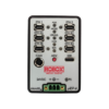 Pannello di controllo per automazione industriale con porte Ethernet, connettori CAN, microSD e alimentazione 24VDC.